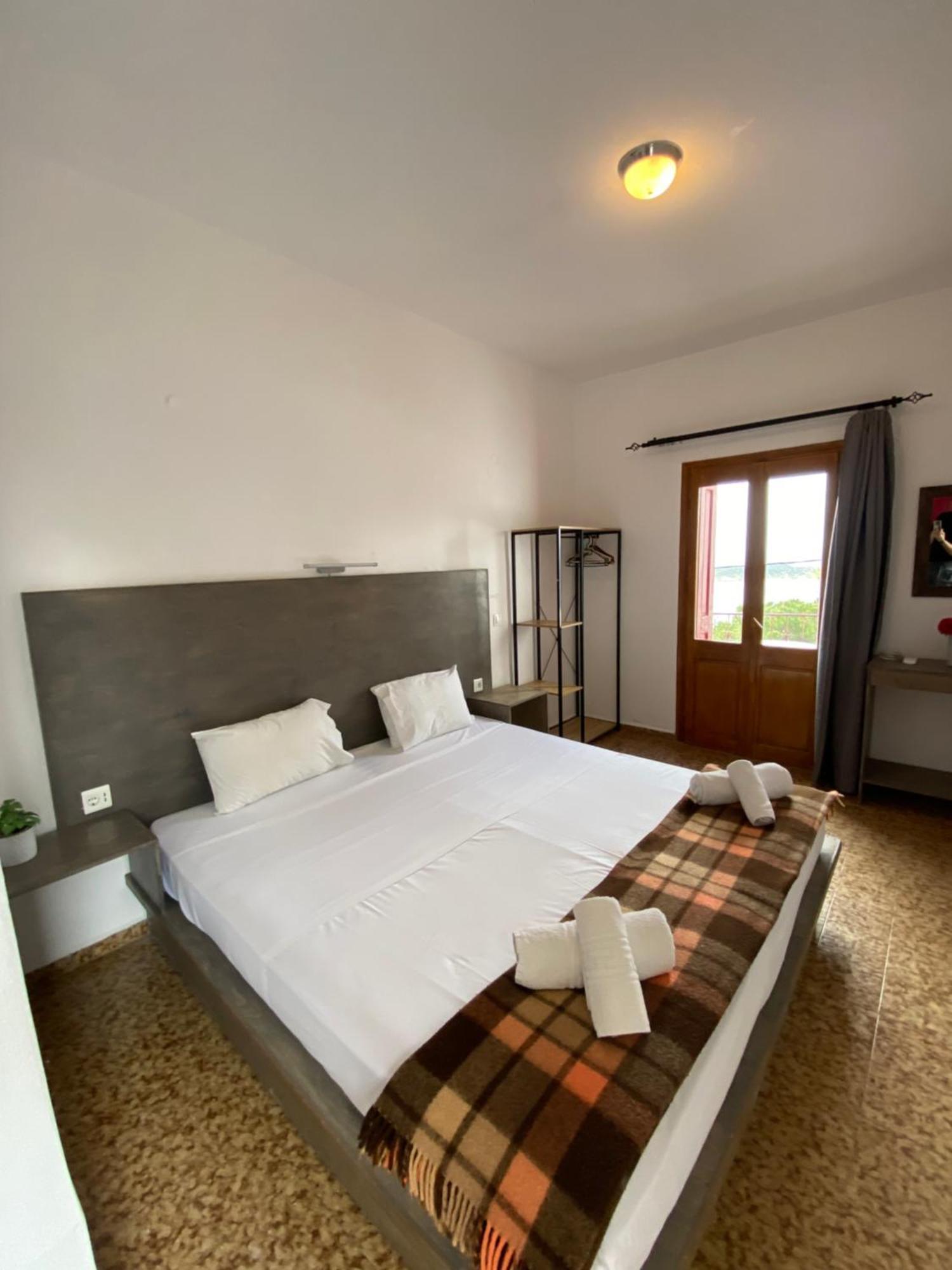 Afroditi Hotel Masouri Luaran gambar